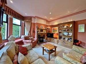 Photo 8- click for photo gallery